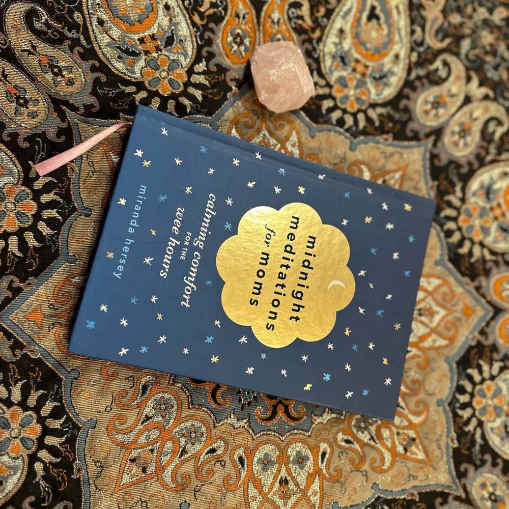 New mom book gift bundle! Give something thoughtful for a new mama in your life